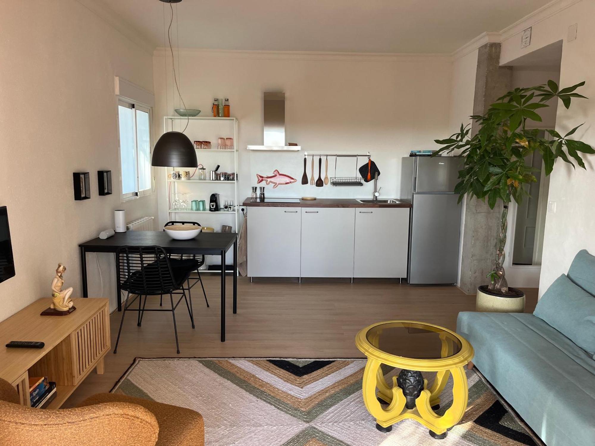 קוניל דה לה פרונטרה Arriba Stijlvol Appartement Met Zwembad En Tuin מראה חיצוני תמונה