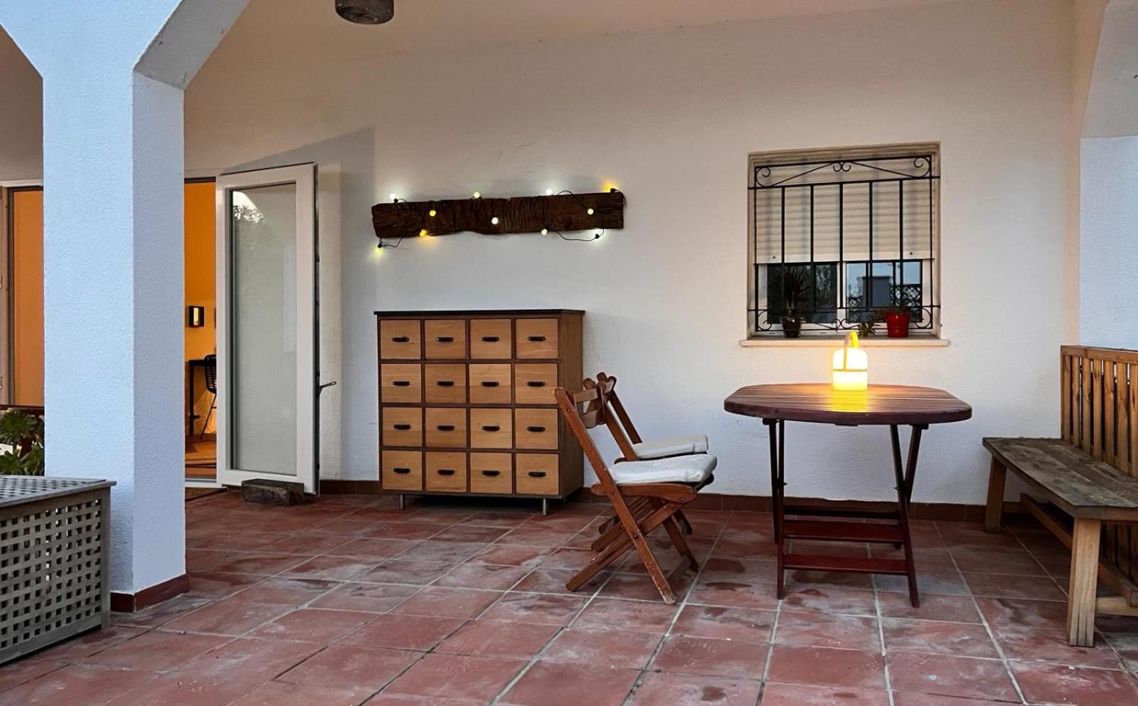 קוניל דה לה פרונטרה Arriba Stijlvol Appartement Met Zwembad En Tuin מראה חיצוני תמונה