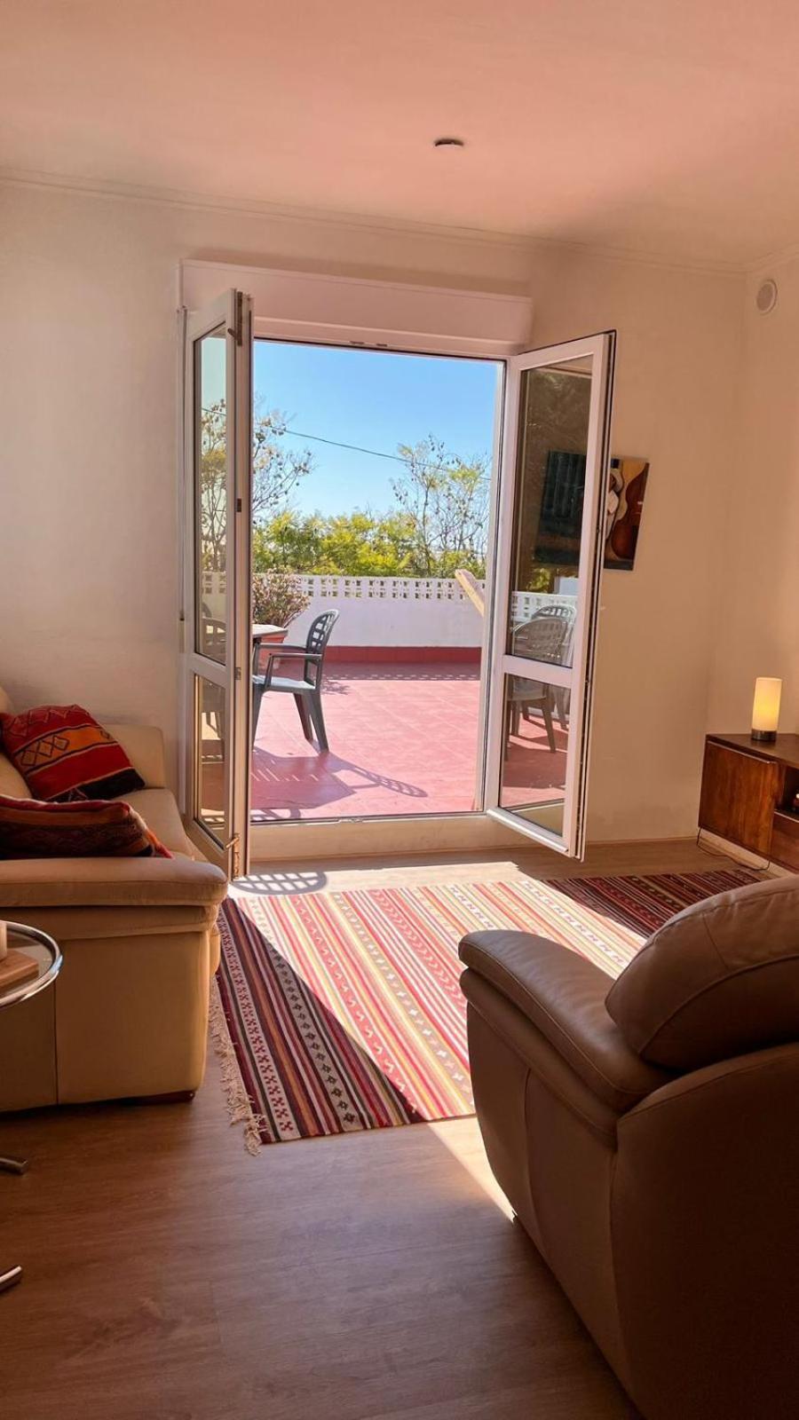 קוניל דה לה פרונטרה Arriba Stijlvol Appartement Met Zwembad En Tuin מראה חיצוני תמונה
