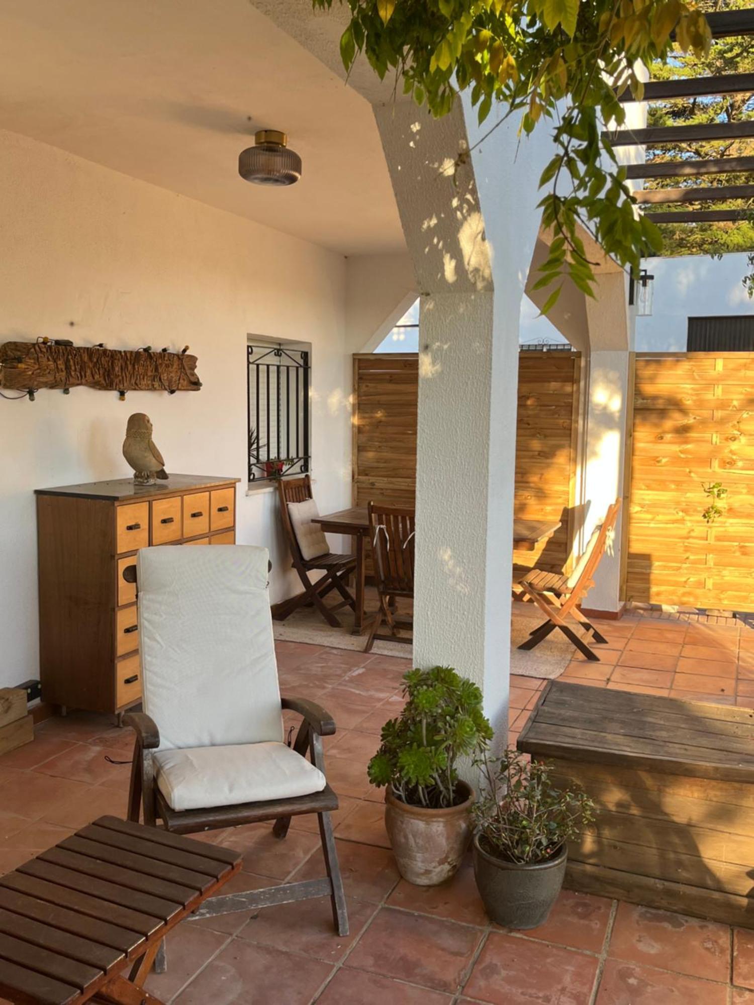 קוניל דה לה פרונטרה Arriba Stijlvol Appartement Met Zwembad En Tuin מראה חיצוני תמונה