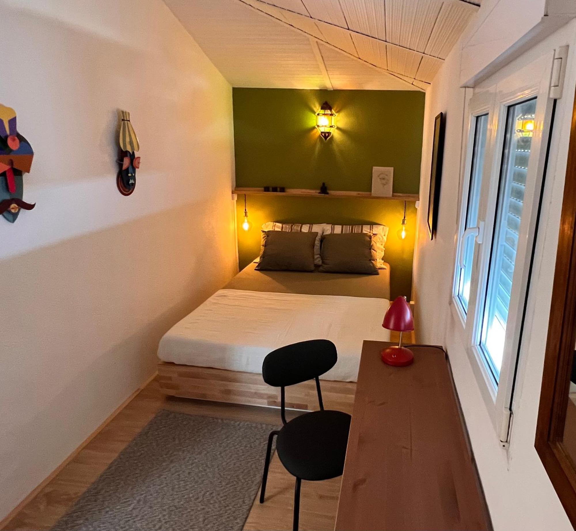 קוניל דה לה פרונטרה Arriba Stijlvol Appartement Met Zwembad En Tuin מראה חיצוני תמונה